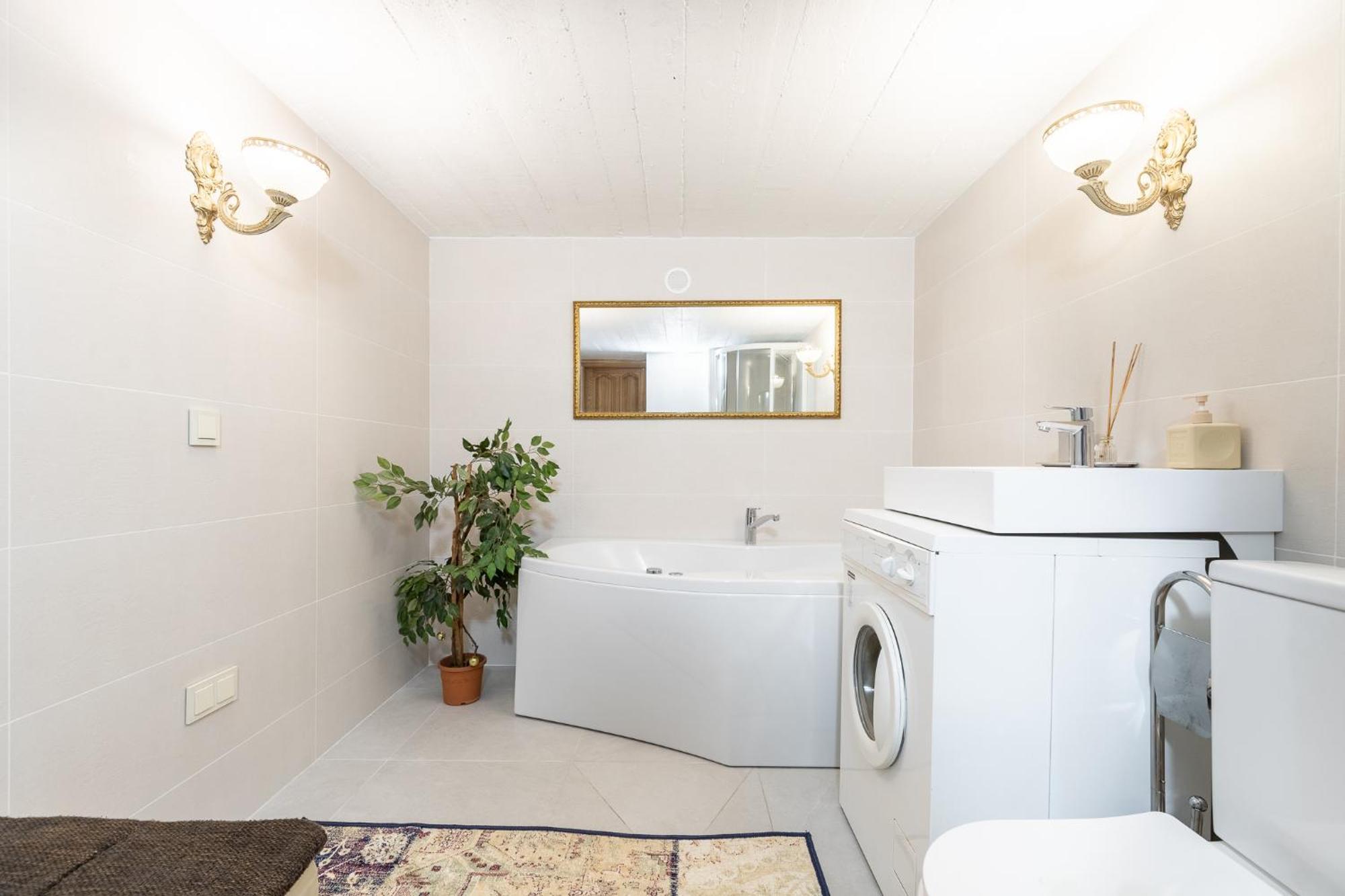 In The Heart Of The Old Town Vip Apartment Klaipėda Buitenkant foto
