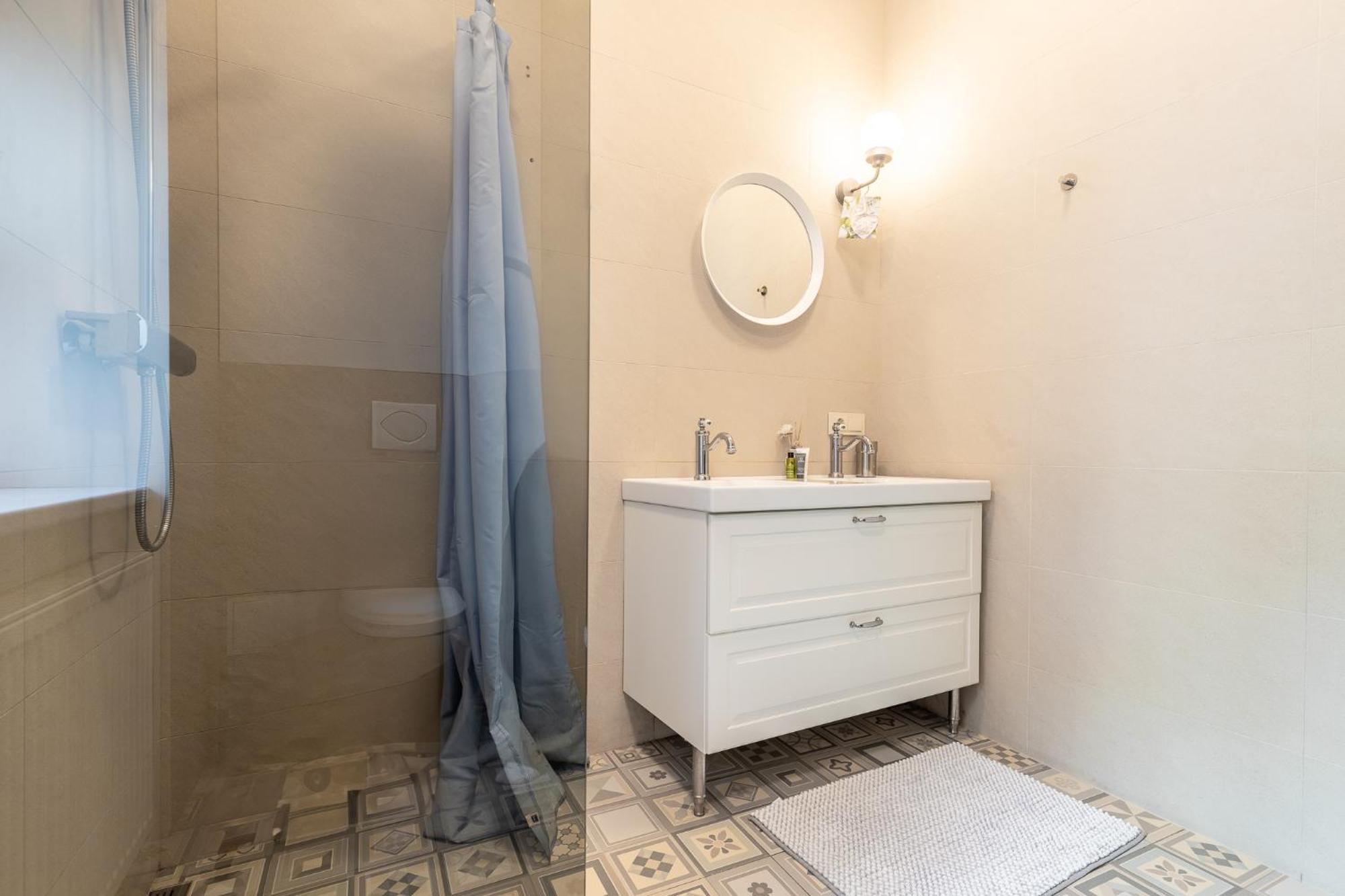 In The Heart Of The Old Town Vip Apartment Klaipėda Buitenkant foto